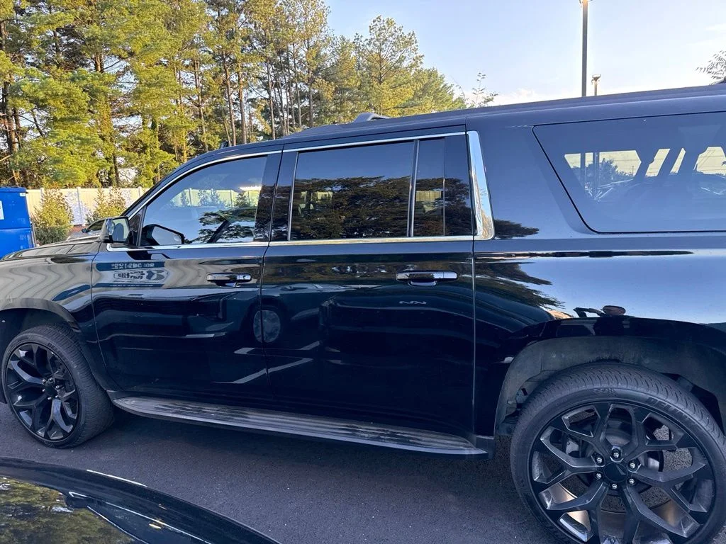 Used 2020 Black Chevrolet LT image 6