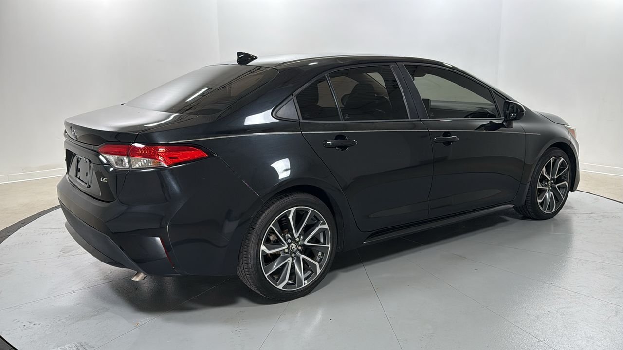 Used 2020 Black Toyota LE image 5