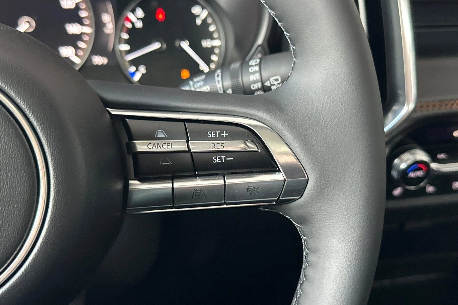 New 2026 Wind Chill Pearl Mazda 2.5 Turbo Premium Plus AWD image 30