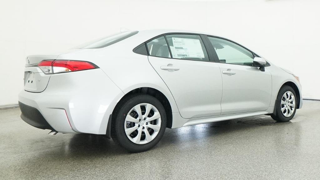 New 2026 Classic Silver Metallic Toyota LE image 5