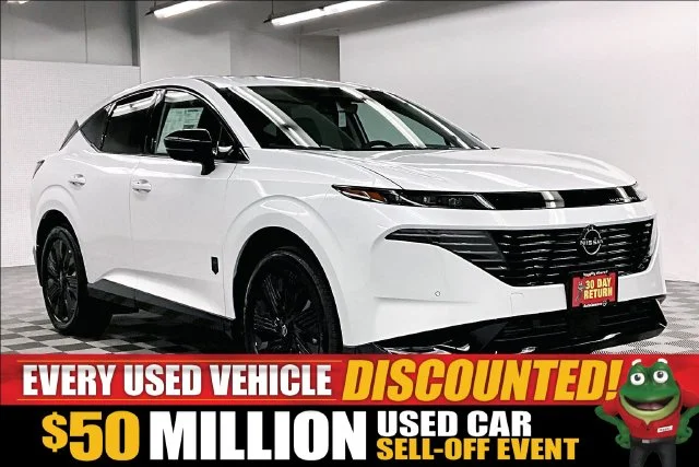 New 2027 Everest White Nissan Dark Armor image 1