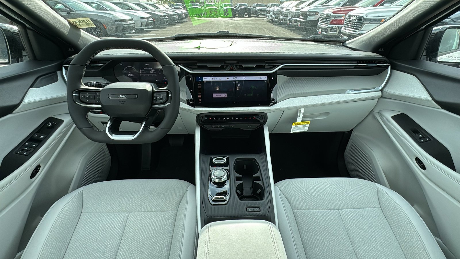 New 2026 Bright White Clear-Coat Exterior Paint Jeep Laredo image 16