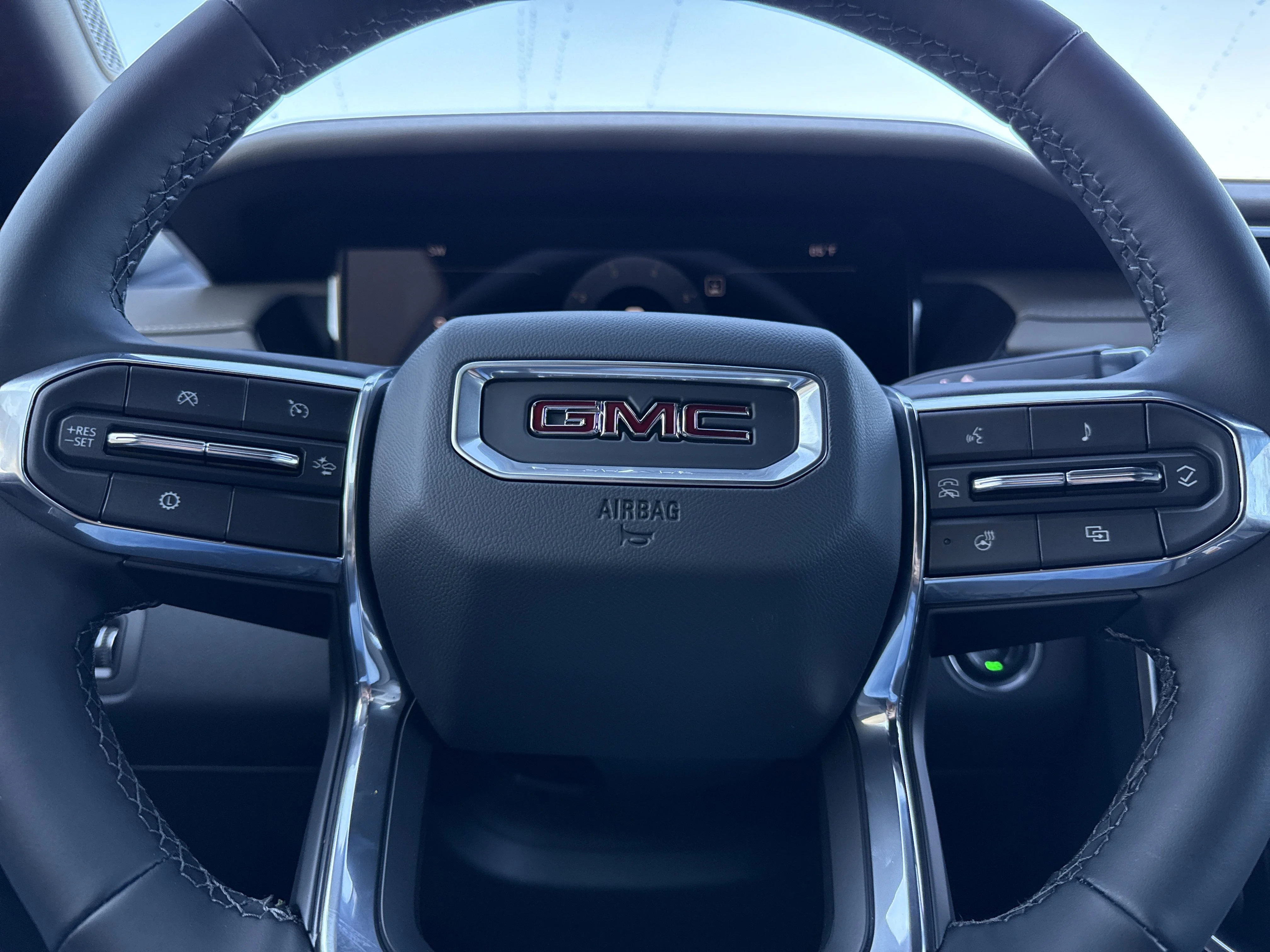 2026 GMC Acadia Elevation - Photo 20