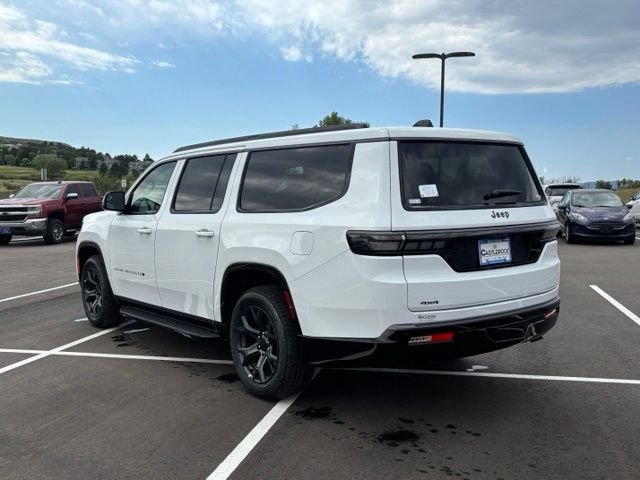 New 2026 Bright White Clear-Coat Exterior Paint Jeep Limited Altitude image 4
