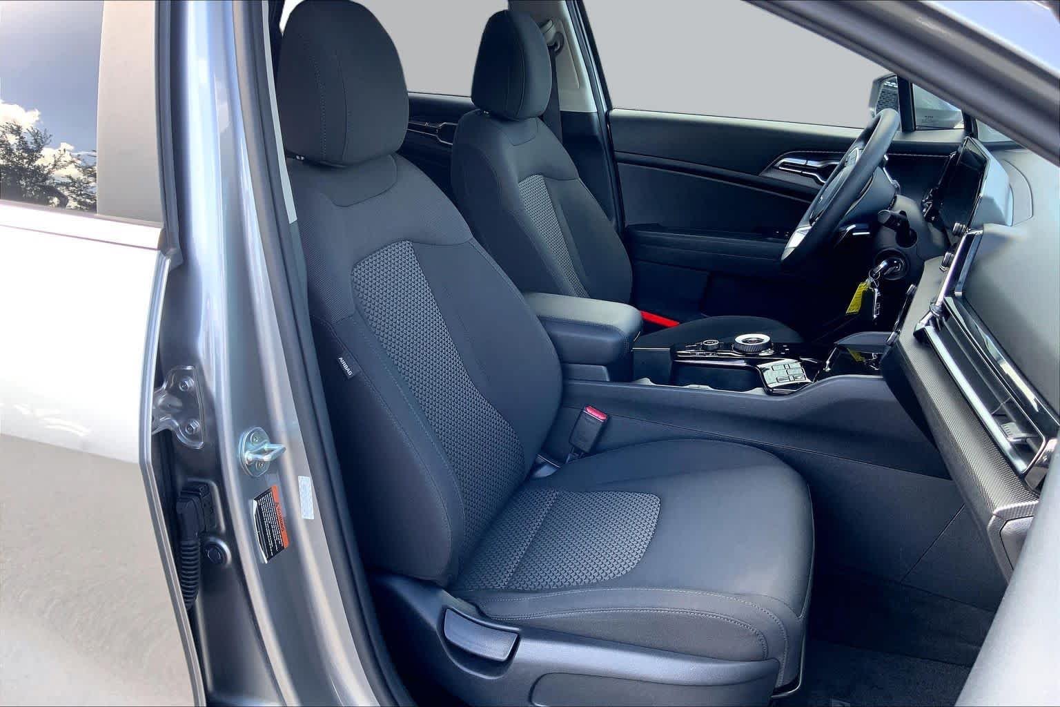 Used 2023 Steel Gray Kia LX image 9