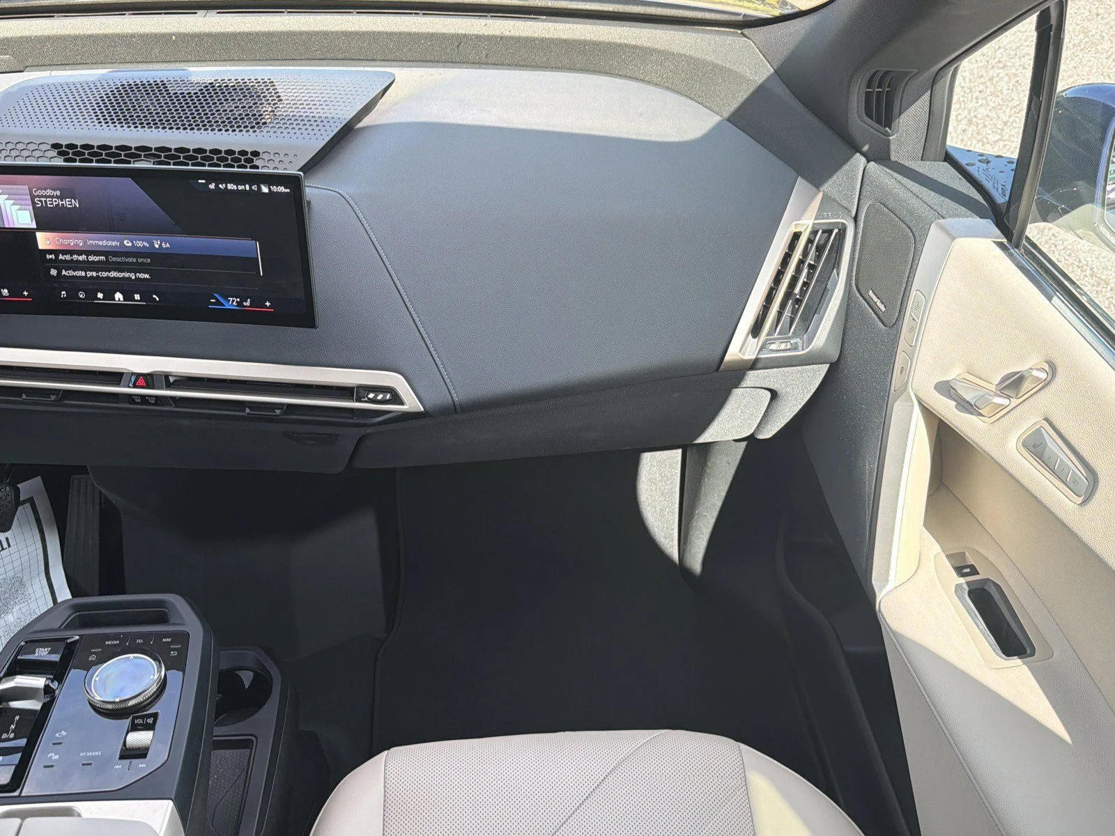 Certified Used 2024 Blue BMW xDrive50 image 17