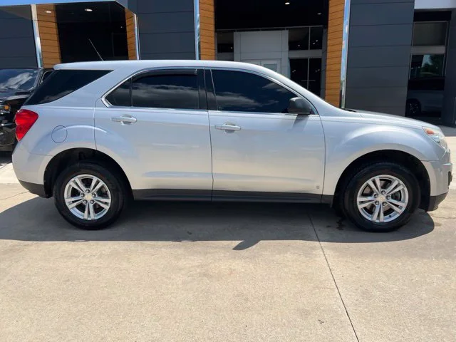 Used 2010 Silver Chevrolet LS image 2