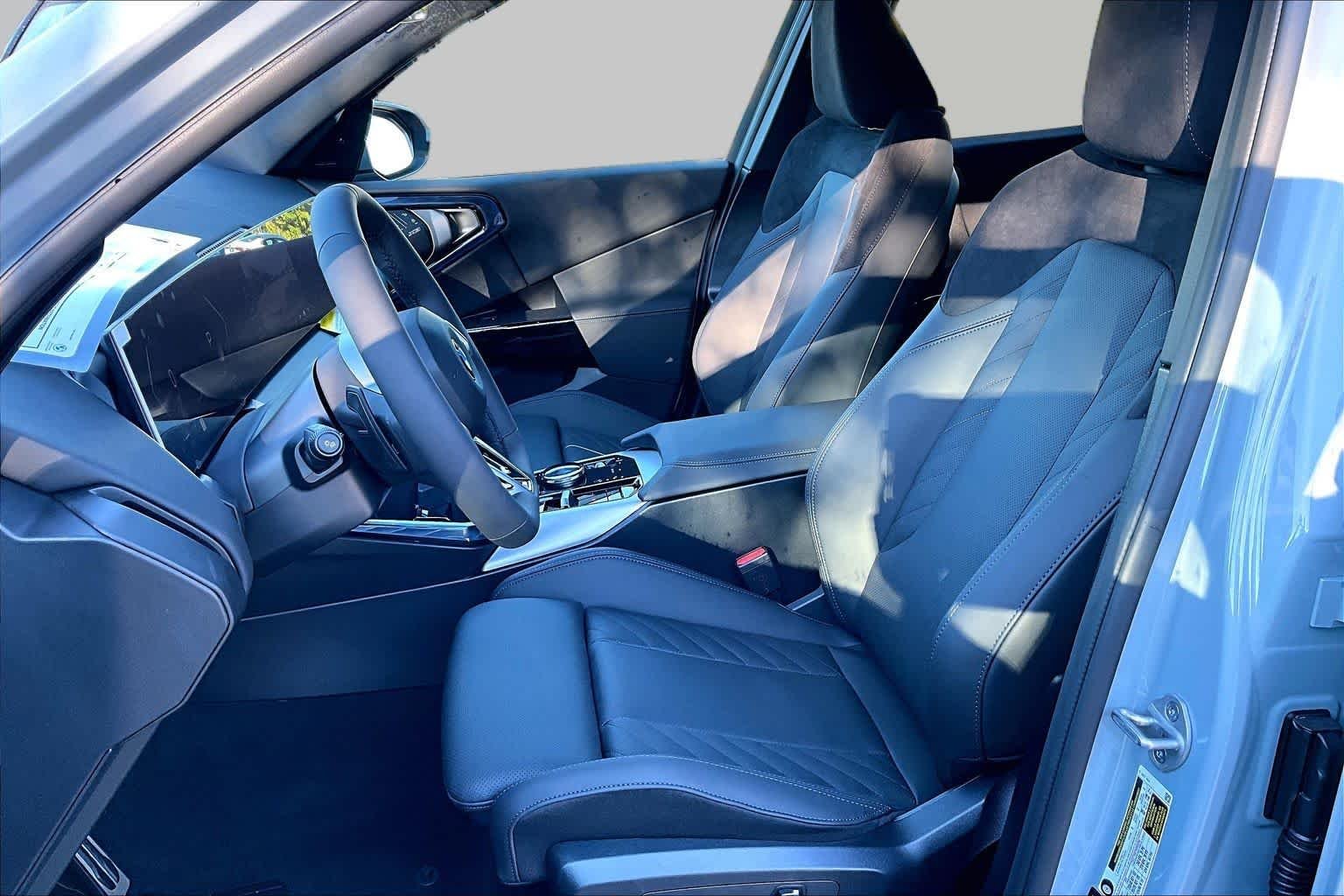 New 2026 Brooklyn Grey Metallic BMW 30 xDrive image 7