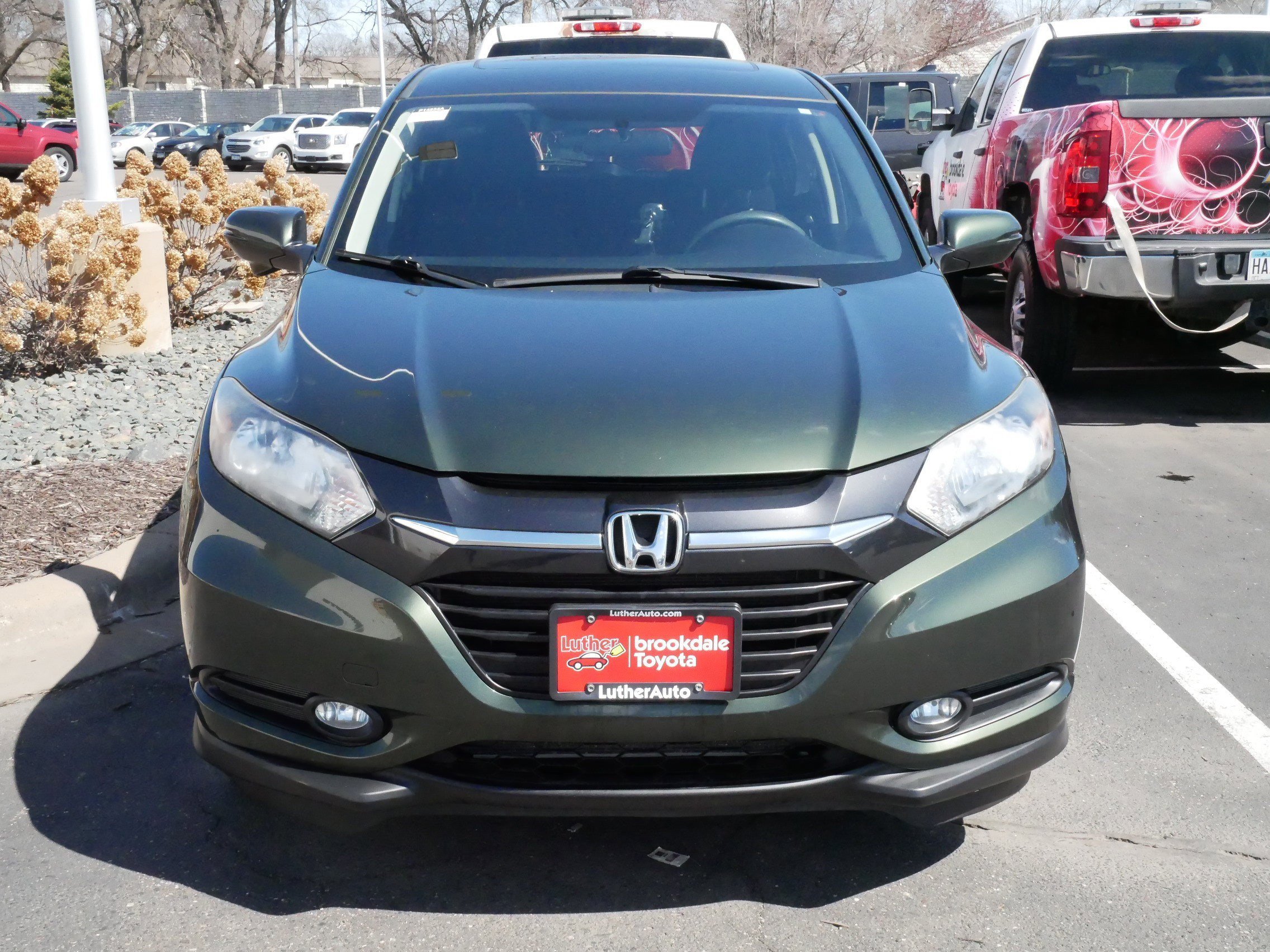 Used 2016 Honda HR-V EX with VIN 3CZRU6H54GM738402 for sale in Brooklyn Center, Minnesota