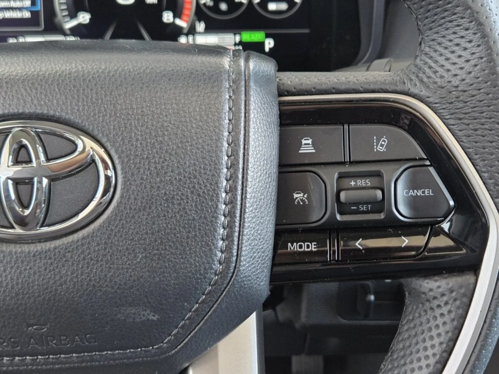 Used 2024 Wind Chill Pearl Toyota Limited Hybrid image 27