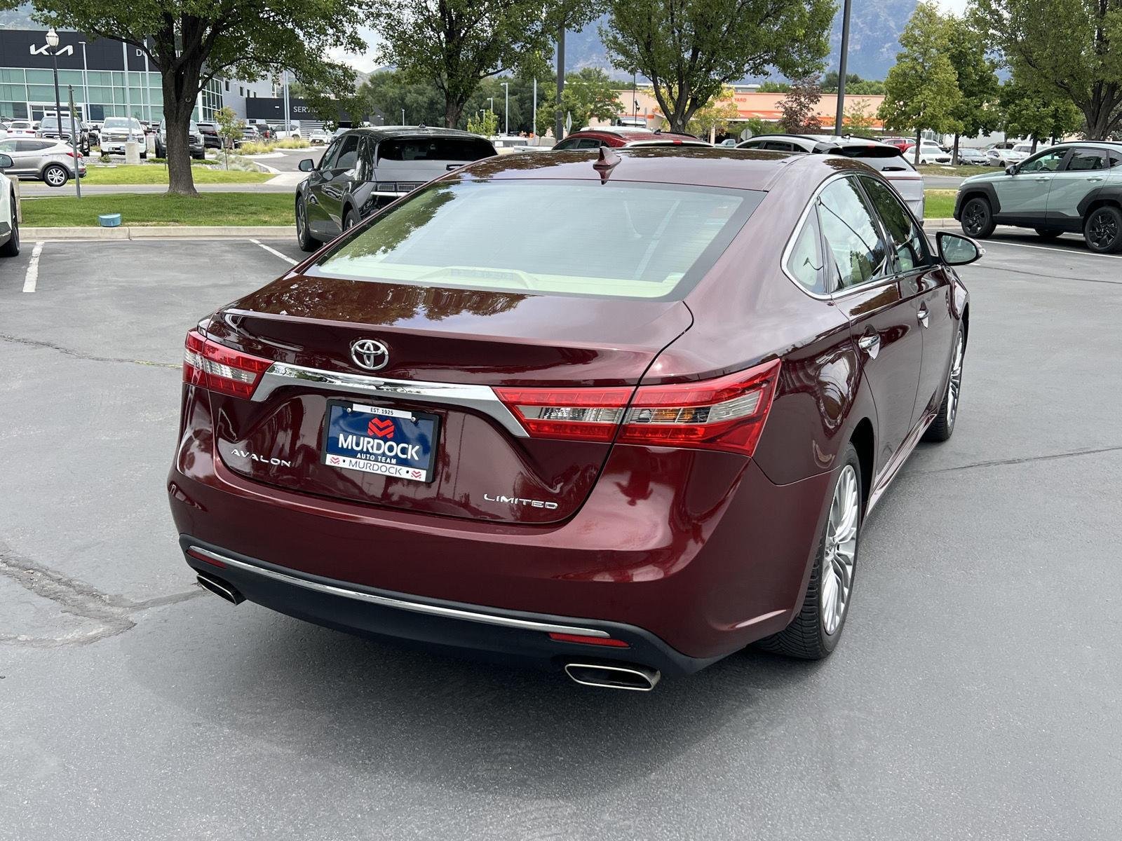 Used 2016 Ooh La La Rouge Mica Toyota Limited image 8