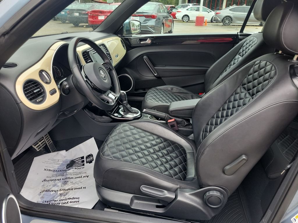 Used 2019 Blue Volkswagen 2.0T Final Edition SEL image 16