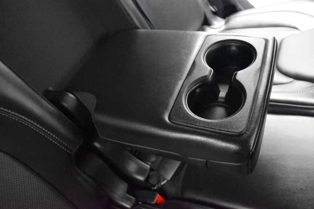 Used 2019 Black Jeep Overland image 28