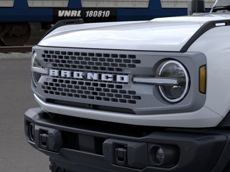 New 2026 Oxford White Ford Badlands image 19