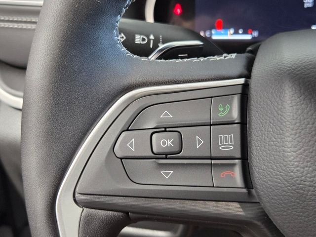New 2026 Silver Zynith Exterior Paint Jeep Laredo X image 27