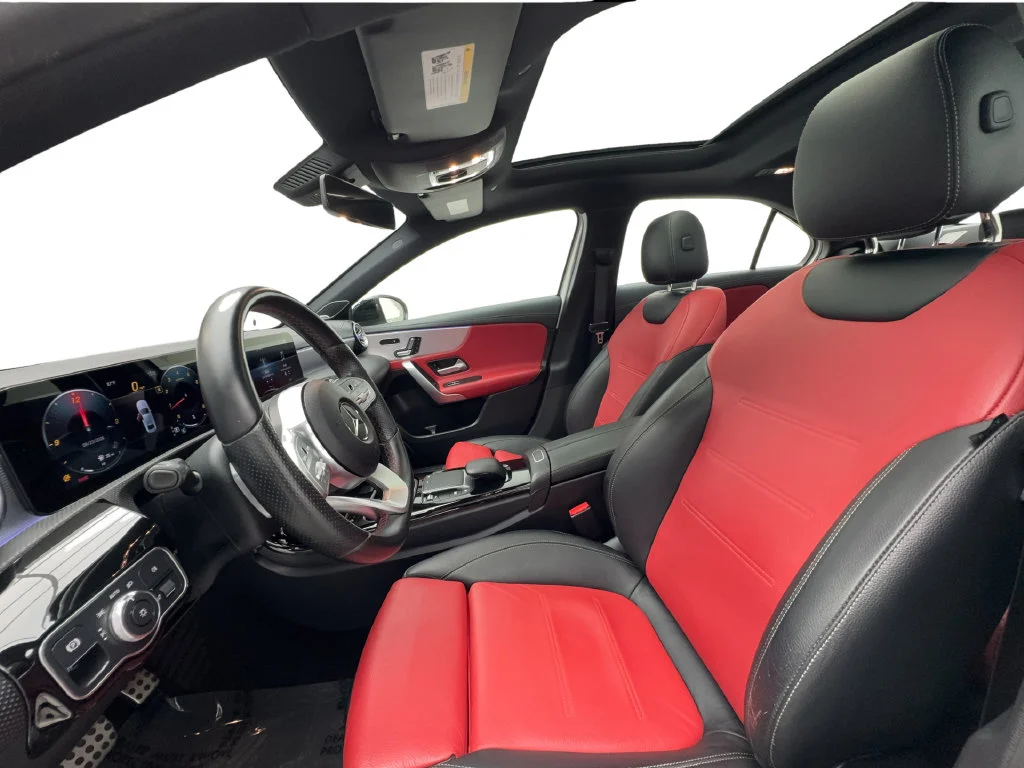Used 2021 White Mercedes-Benz A 220 image 18