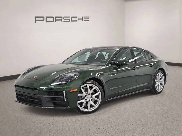 2026 Porsche Panamera 4 E-Hybrid