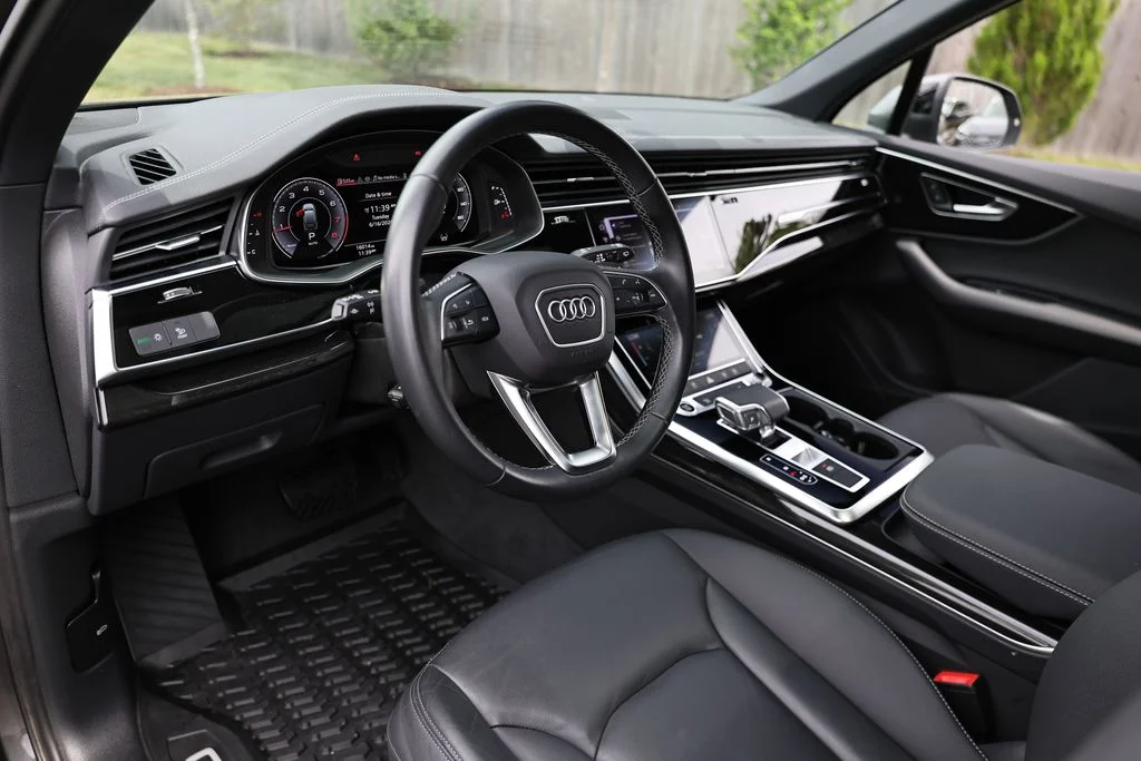 Used 2025 Samurai Gray Metallic Audi 45 Premium image 20