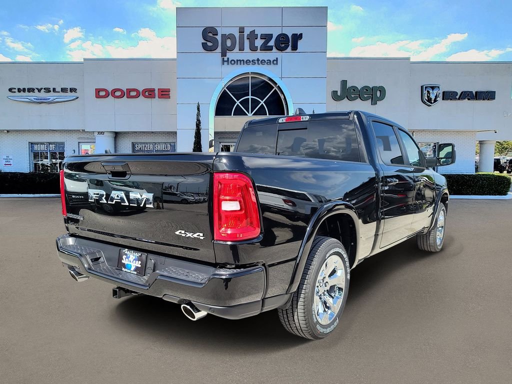 New 2026 Diamond Black Crystal Pearlcoat RAM Big Horn/Lone Star image 2