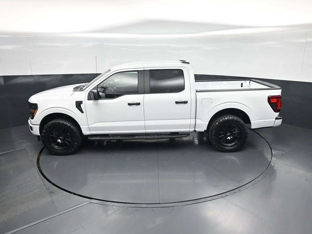 New 2026 Oxford White Ford STX image 35