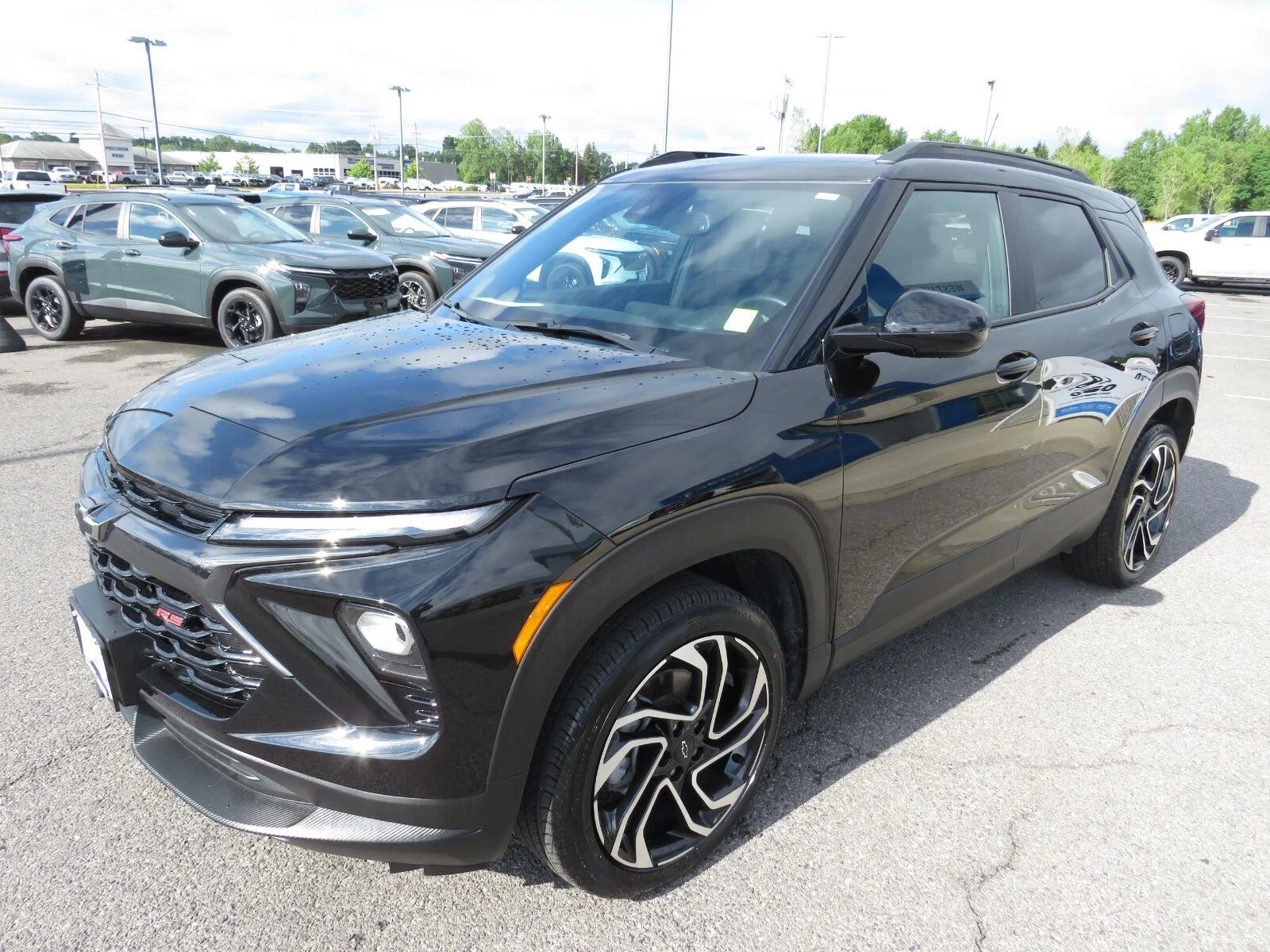 Used 2025 Mosaic Black Metallic Chevrolet RS image 10