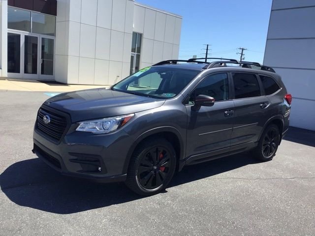 Used 2022 Magnetite Gray Metallic Subaru Touring image 2