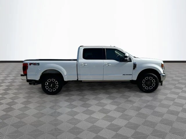 Used 2020 White Ford Lariat image 4