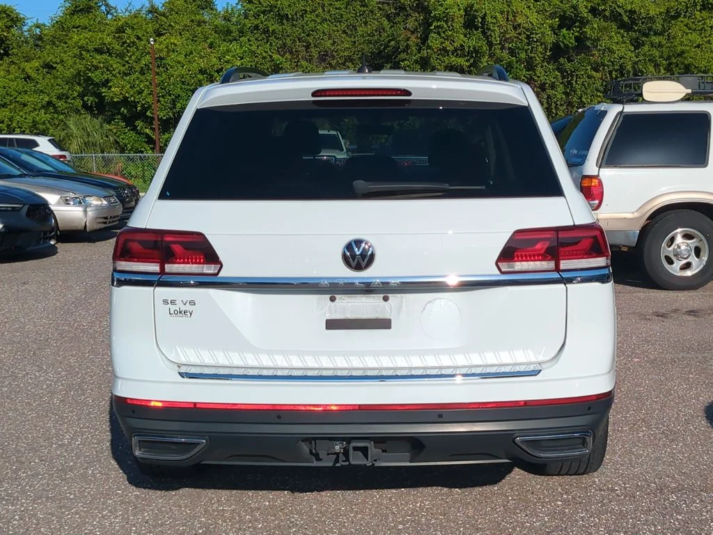 Used 2023 White Volkswagen 3.6L V6 SE w/Technology image 4