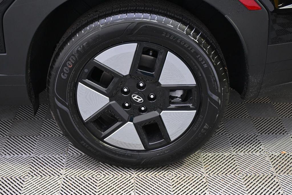 New 2026 Phantom Black Hyundai SE image 20
