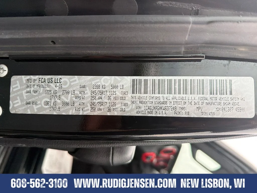 Used 2019 Black Jeep Sport S image 29