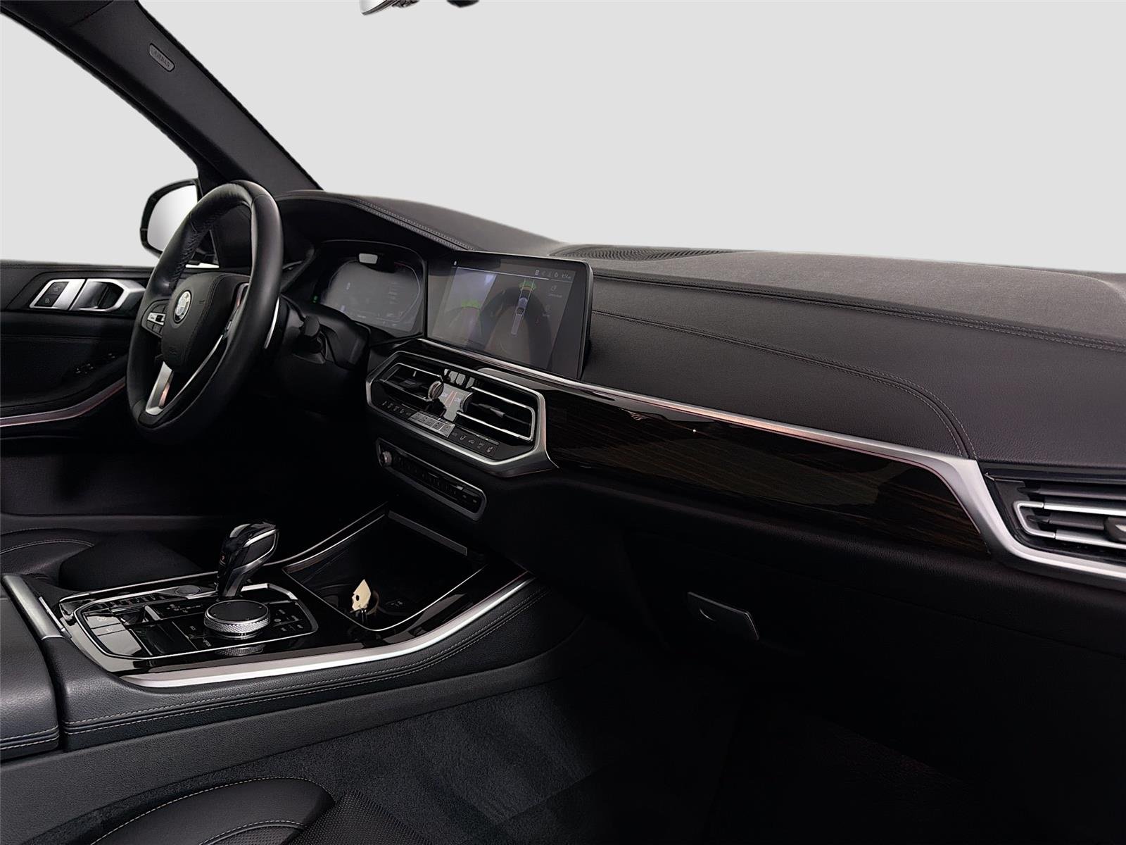 Used 2019 Black Sapphire Metallic BMW xDrive40i image 29