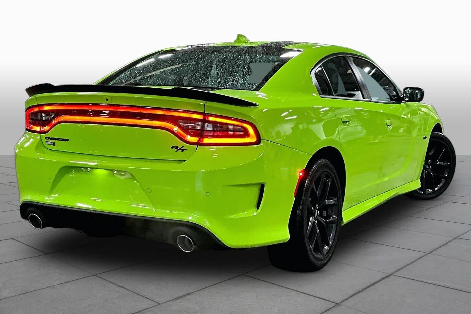 Used 2023 Sublime Metallic Clearcoat Dodge R/T image 13