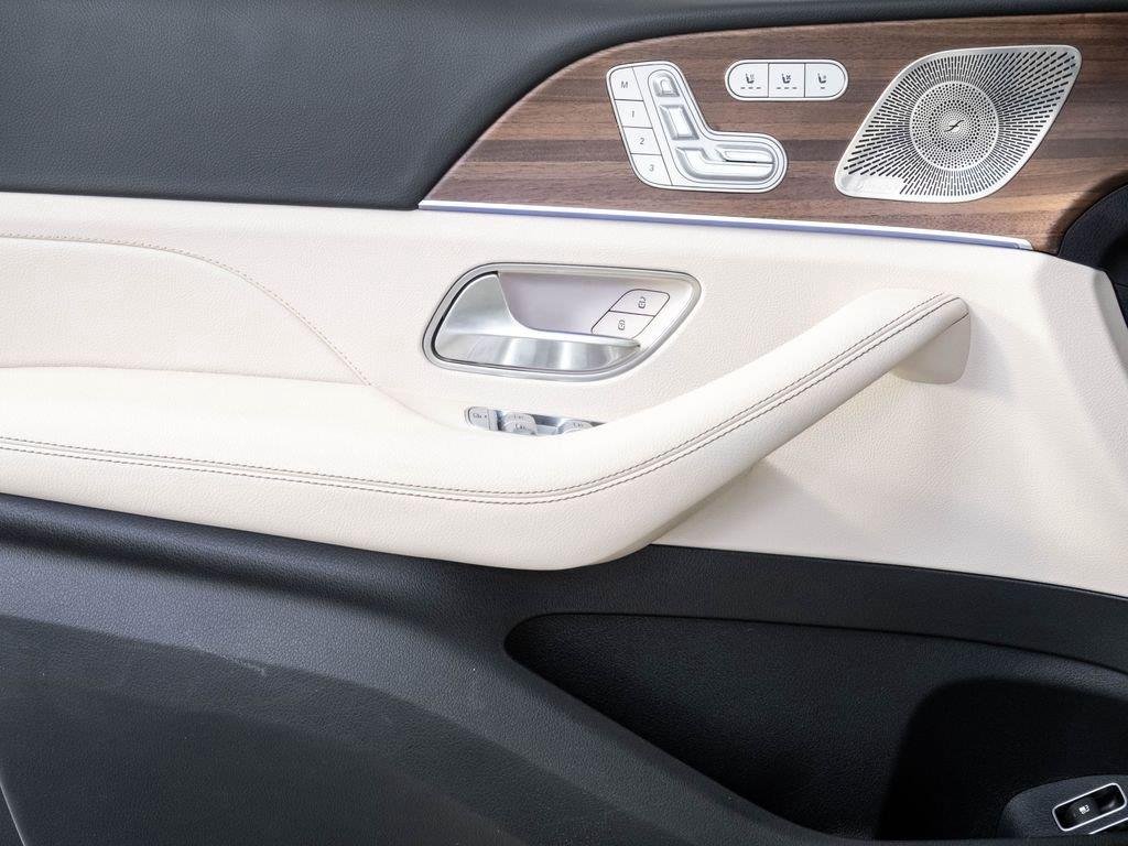 Certified Used 2025 Polar White Mercedes-Benz GLE 450e image 6
