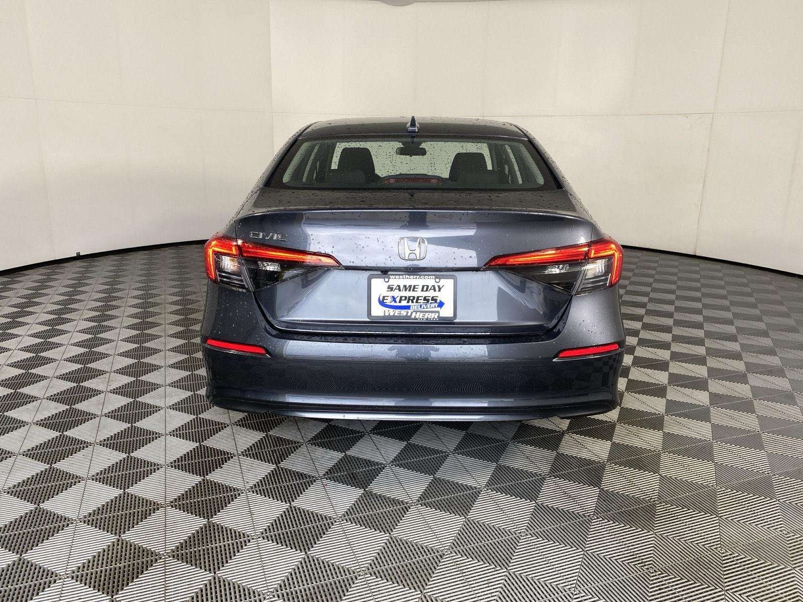 Certified Used 2023 Meteorite Gray Metallic Honda LX image 6