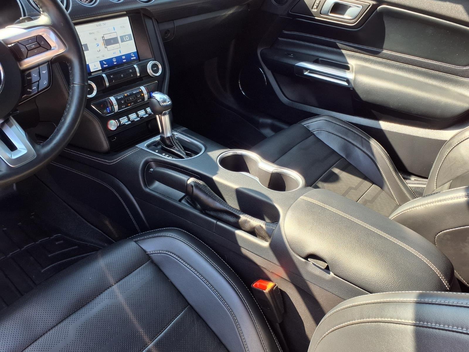 Used 2019 Orange Fury Metallic Tri-Coat Ford GT Premium image 24