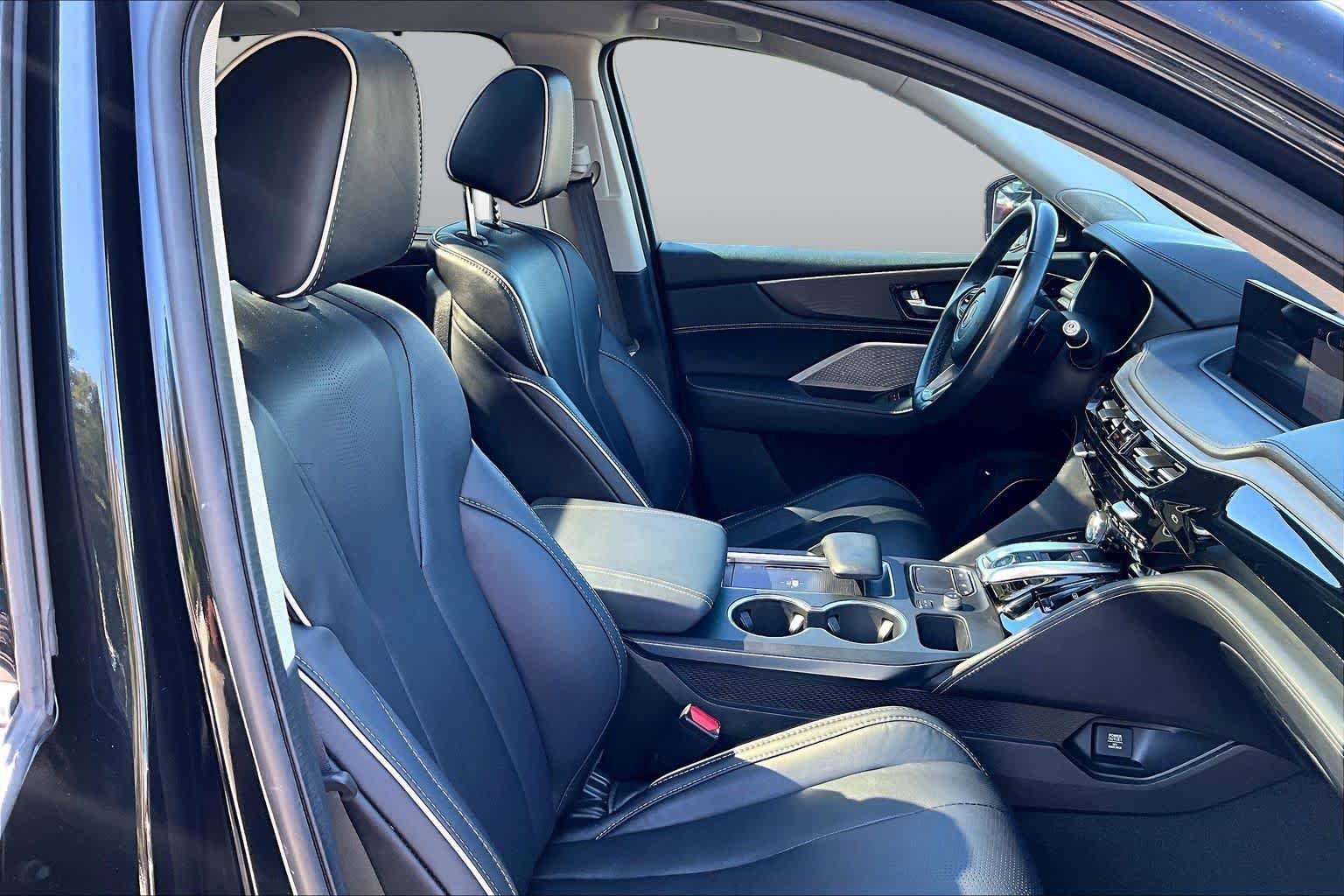 Used 2024 Majestic Black Pearl Acura w/Advance Package image 8
