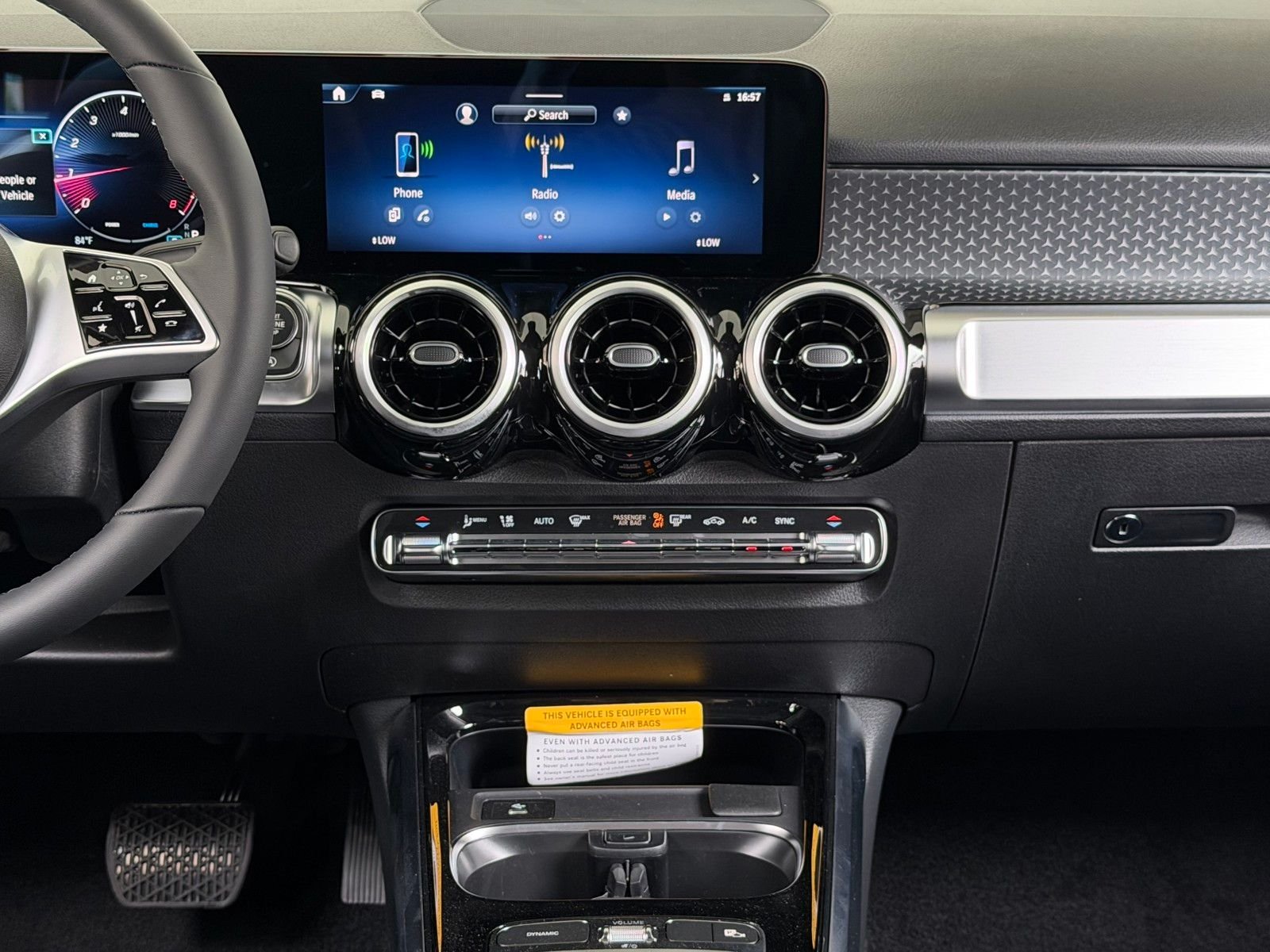 New 2026 Cirrus Silver Metallic Mercedes-Benz GLB 250 image 9