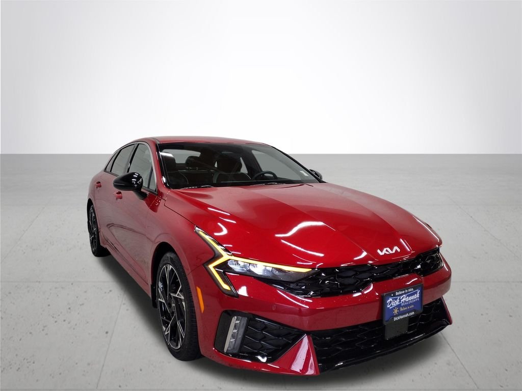 Used 2025 Red Kia GT-Line image 4