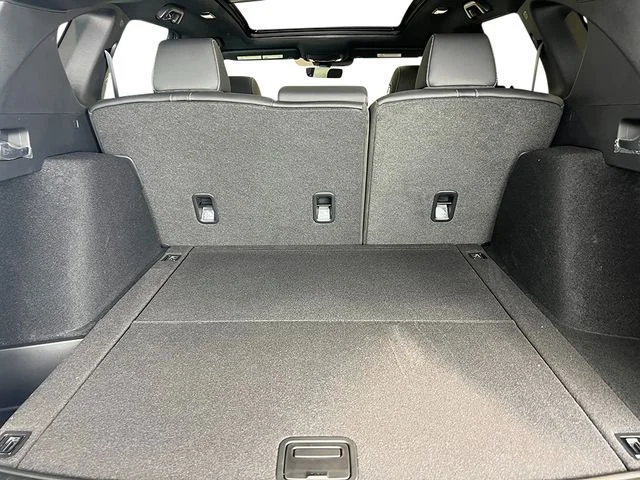 New 2026 Solar Silver Metallic Acura Base image 30