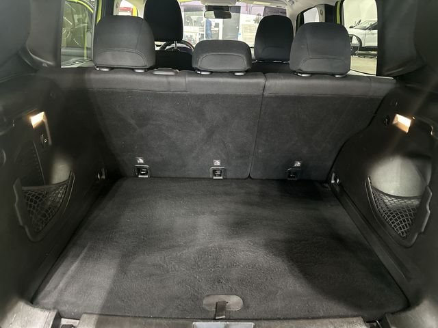 Used 2017 Hypergreen Clearcoat Jeep Latitude image 26