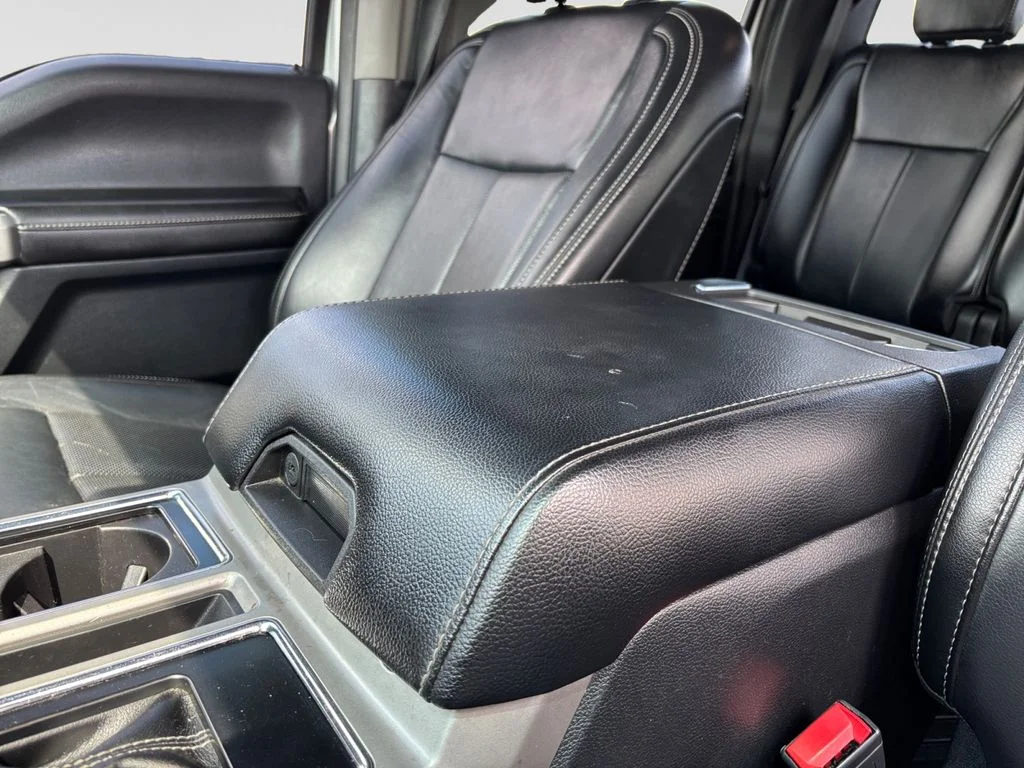 Used 2019 Silver Ford Lariat image 33
