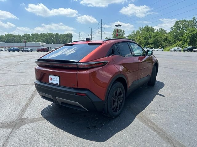 New 2026 Tandoori Toyota  SE image 5