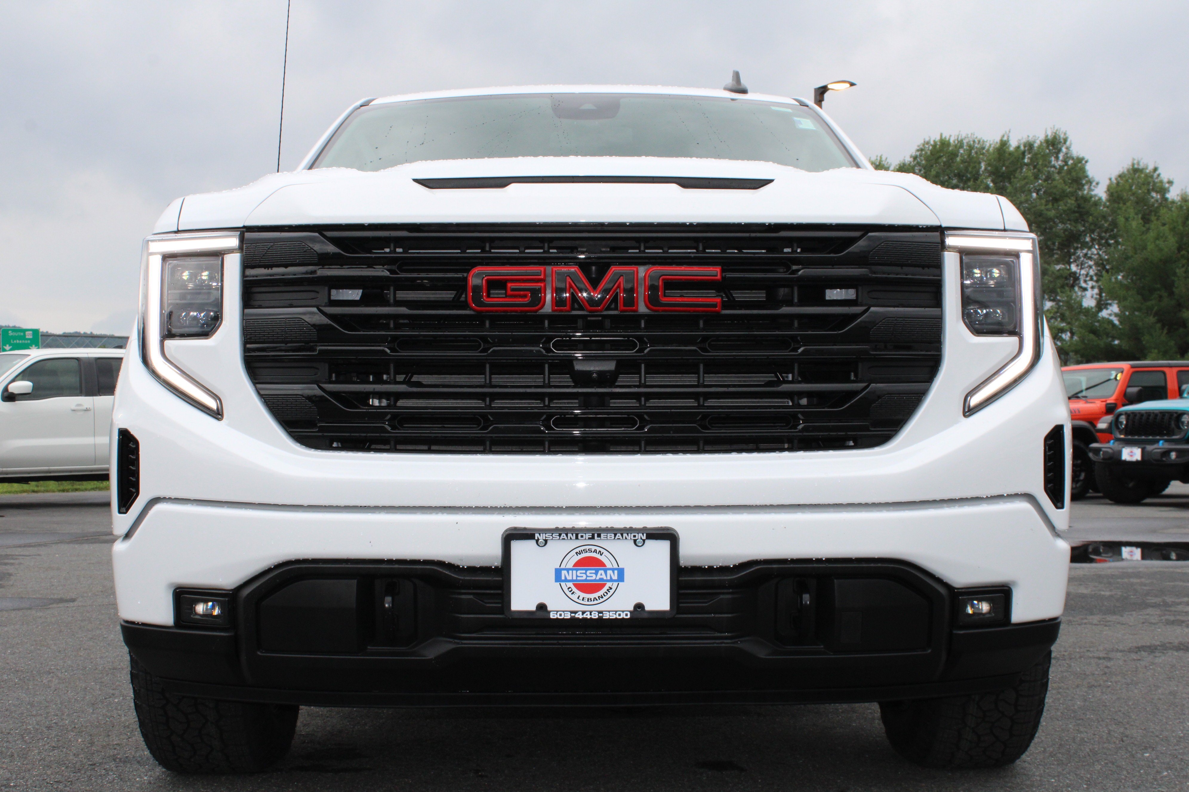 Used 2023 Summit White GMC Elevation image 3