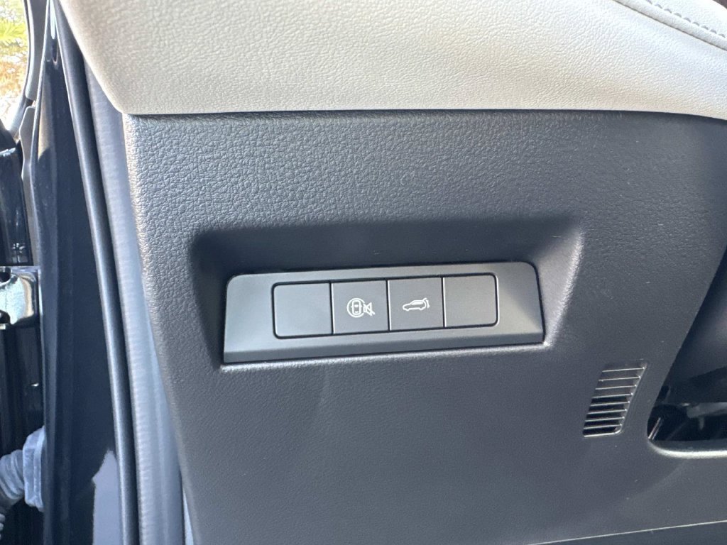 New 2026 Jet Black Mica Mazda 2.5 S Preferred AWD image 20