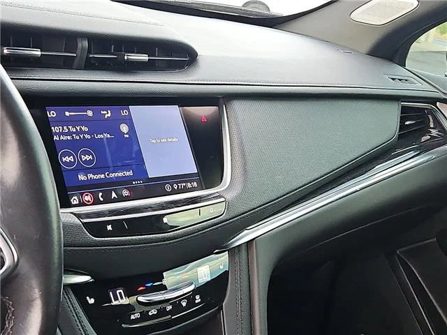 Used 2020 Grey Cadillac Premium Luxury Front-wheel Drive image 17