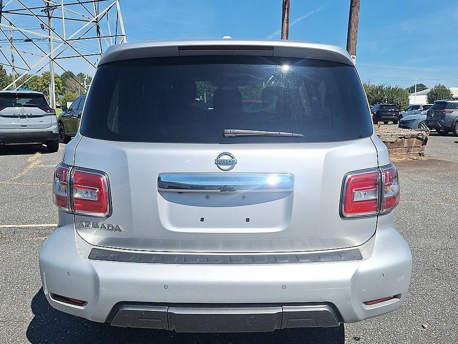 Used 2020 Brilliant Silver Metallic Nissan SV image 25