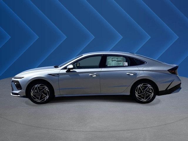 New 2026 Aero Silver Hyundai SEL Sport image 6