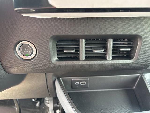 New 2025 Oyster White Chevrolet AWD 400 image 17