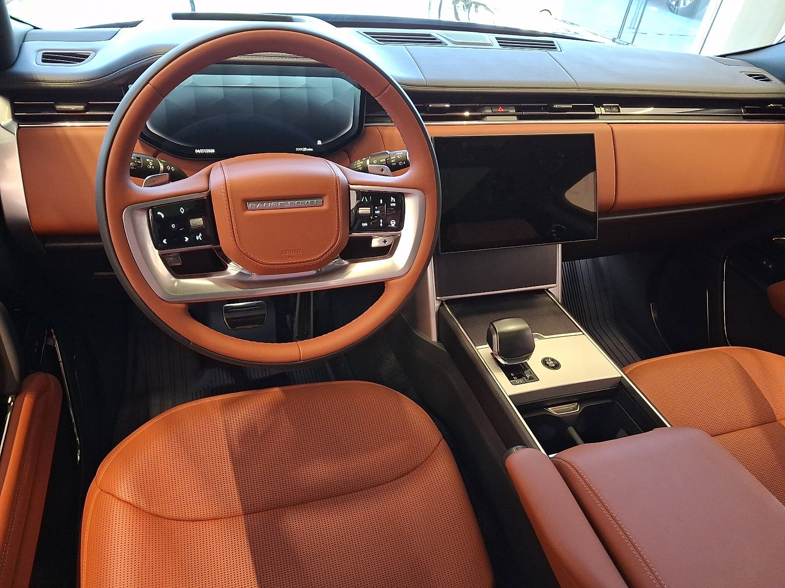 2026 Land Rover Range Rover SV - Photo 7