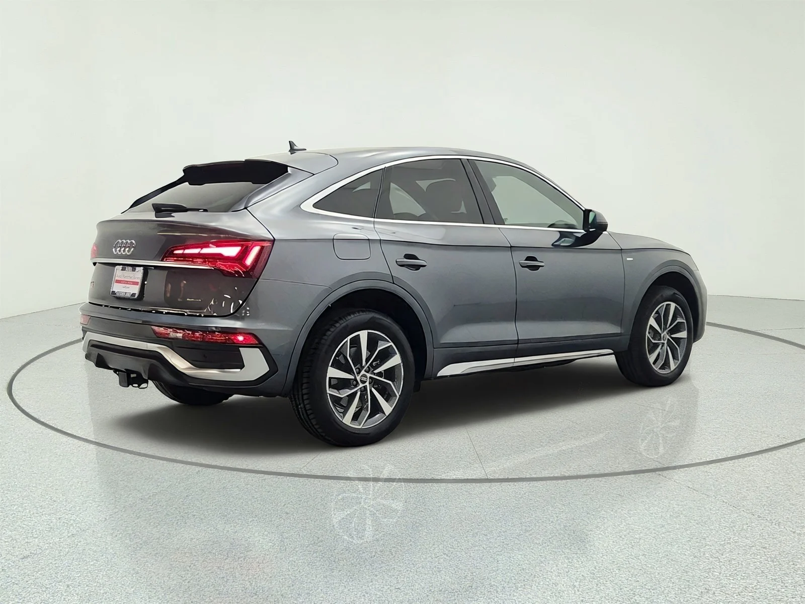Used 2023 Daytona Gray Pearl Effect Audi S line Premium Plus image 5